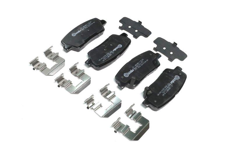 Гальмівні колодки дискові BREMBO Hyundai Santa Fe задні (P30063)