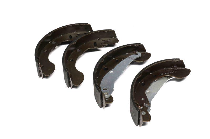 Колодки тормозные барабанные RIDER RD.2638GS8748 Chevrolet tacuma 00 задние