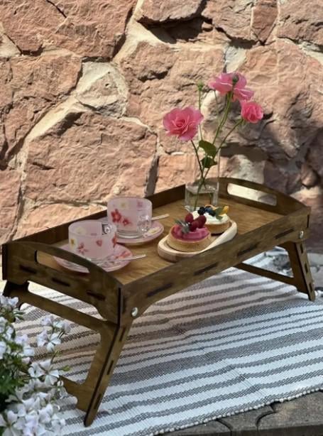 Столик для завтрака/обеда на ножках 43х28 см Шоколадный (027ст) - фото 2 Столик для завтрака/обеда на ножках 43х28 см Шоколадный (027ст) - фото 2