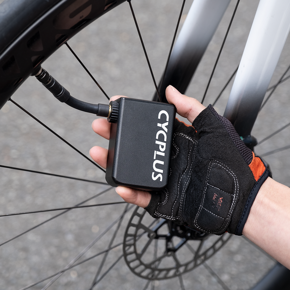 Насос велосипедний акумуляторний CYCPLUS AS2 Pro 120 PSI (001004) - фото 4 Насос велосипедний акумуляторний CYCPLUS AS2 Pro 120 PSI (001004) - фото 4