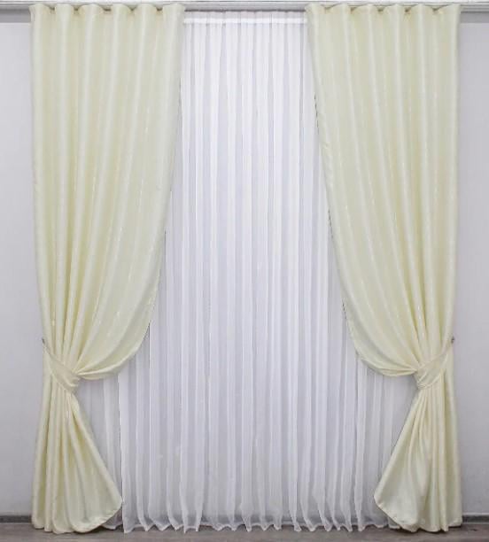 Комплект штор в гостиную/спальню блекаут/софт 1,5х2,7 м 2 шт. Молочный (1254ш)