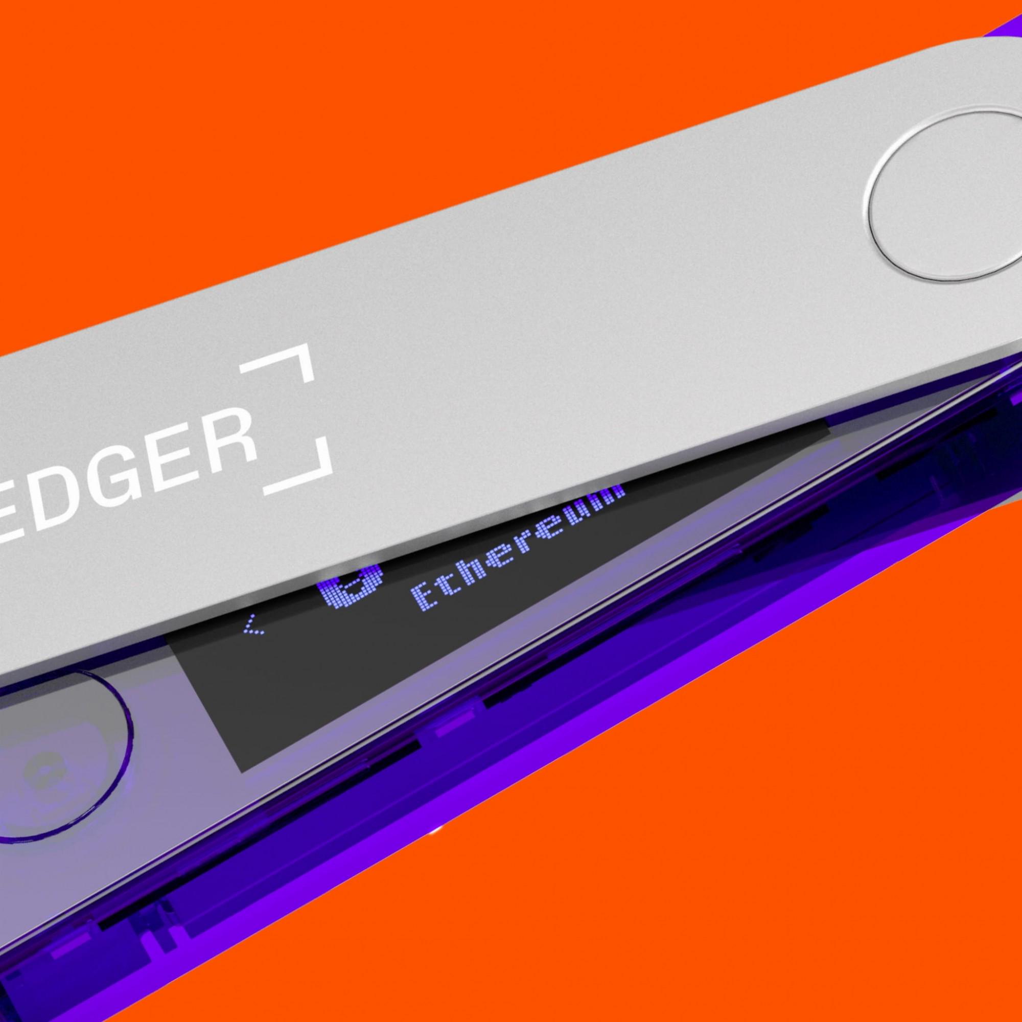 Крипто-кошелек аппаратный холодный Ledger Nano X Cosmic Purple - фото 8