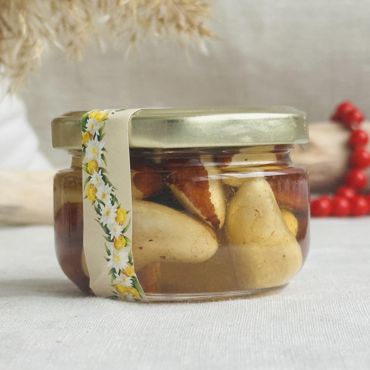 Бразильский орех в меду 100 мл (26558251)