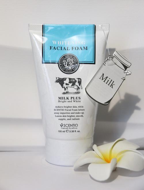 Пенка для умывания SCENTIO молочная с коензимом Q10 Milk Plus 100 гр