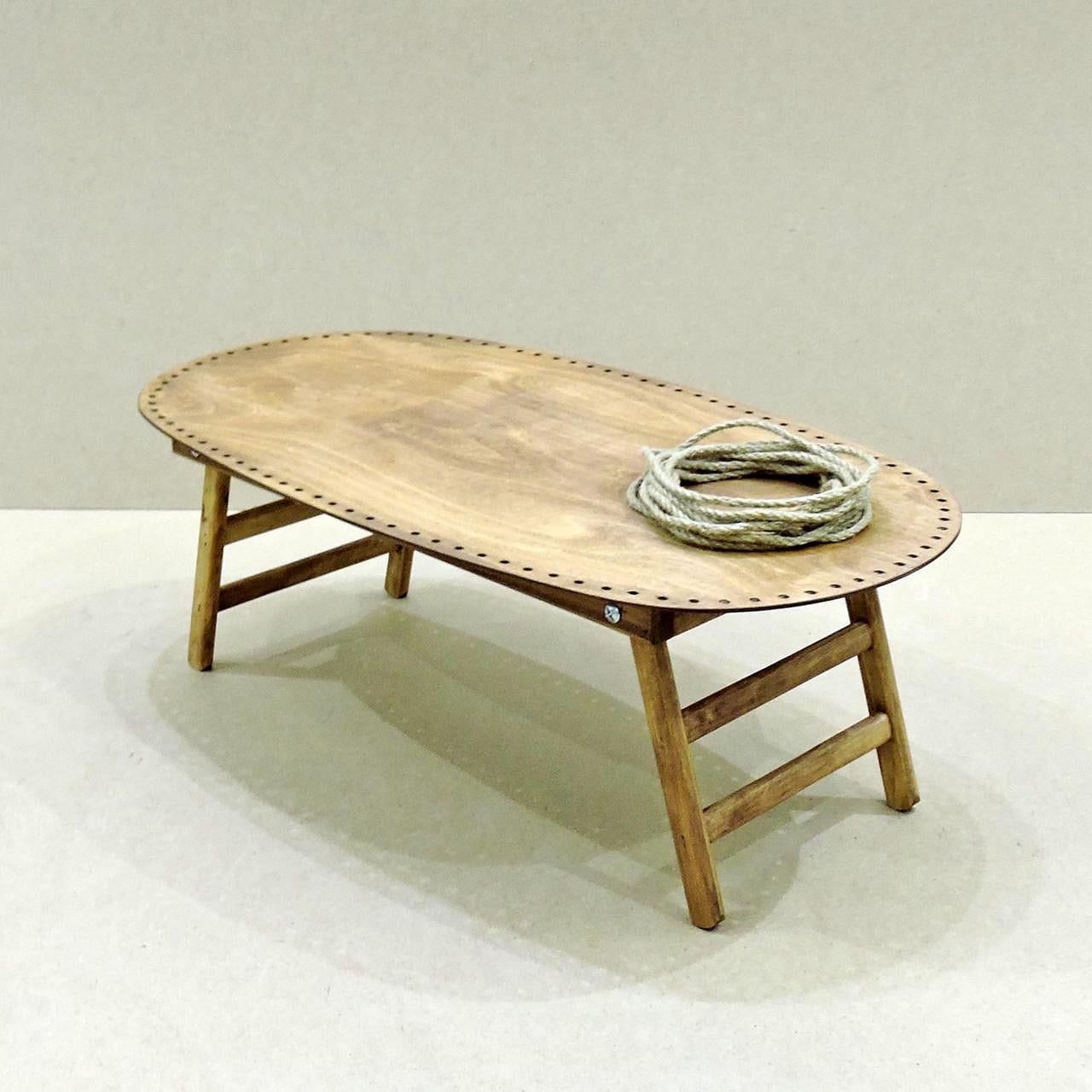 Столик-поднос для завтрака из дерева Вайоминг Мускат (СТП-001807)