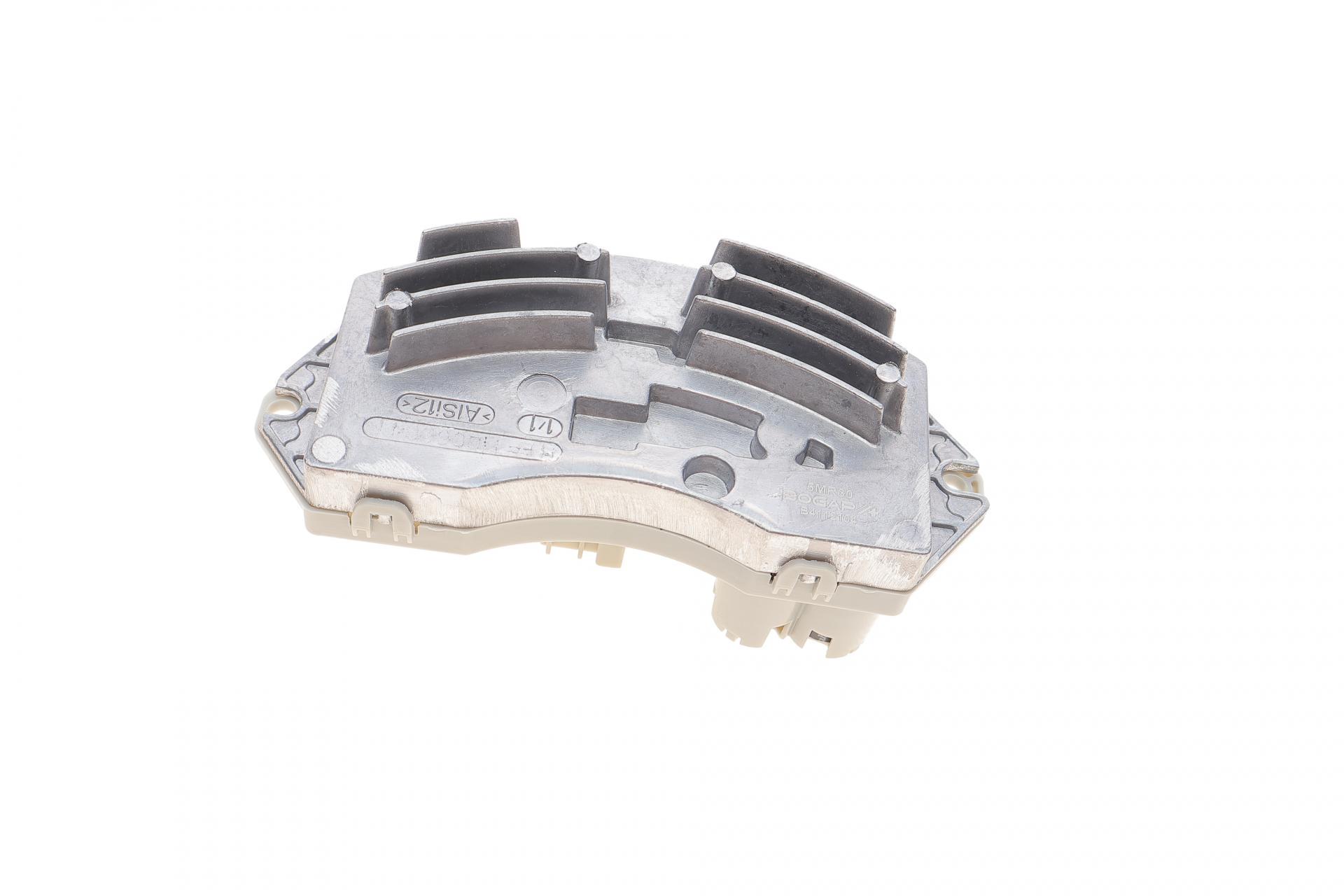 Резистор вентилятора печки BMW 3 E90/X5 E70/X3 F25 04-17 M47/M57/N43/N45/N47 (B4112104 BOGAP)