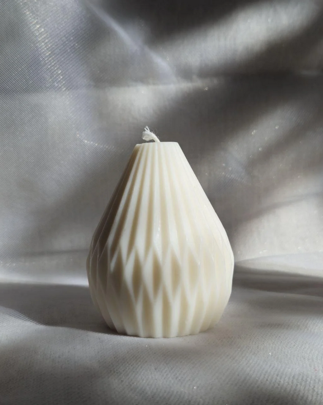 Столовая свеча «Конус» Белый