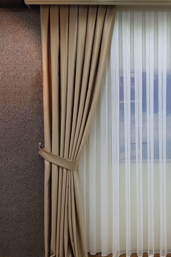 Штора Academy Gardin VICTORY блекаут с подхватом 200х255 см 1 шт. Бежевый