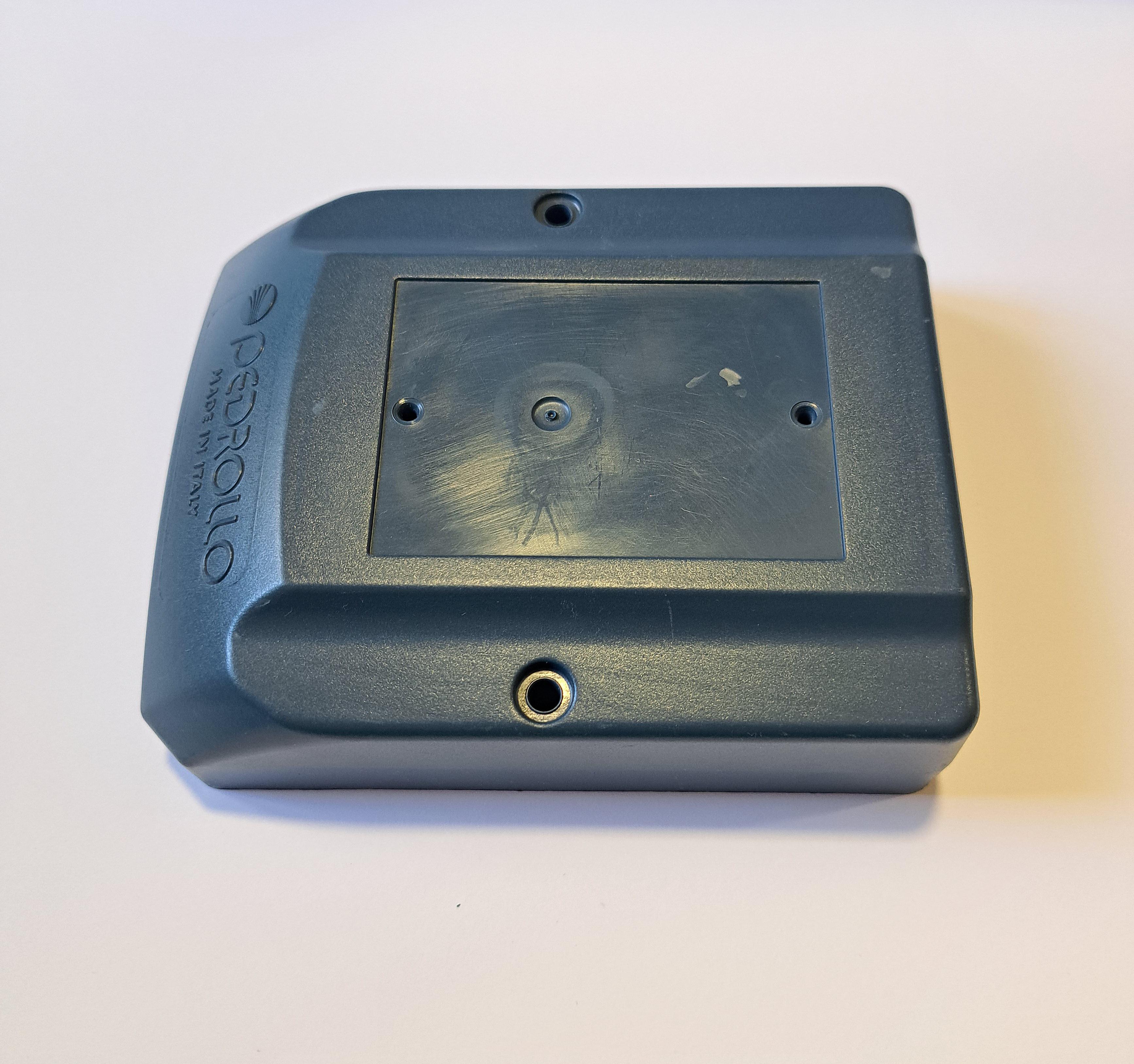 Крышка клеммной коробки Pedrollo CP 220/CP 230/CP 25/200/F32/160A/HF 20B/HF 8B (30075207) Крышка клеммной коробки Pedrollo CP 220/CP 230/CP 25/200/F32/160A/HF 20B/HF 8B (30075207)