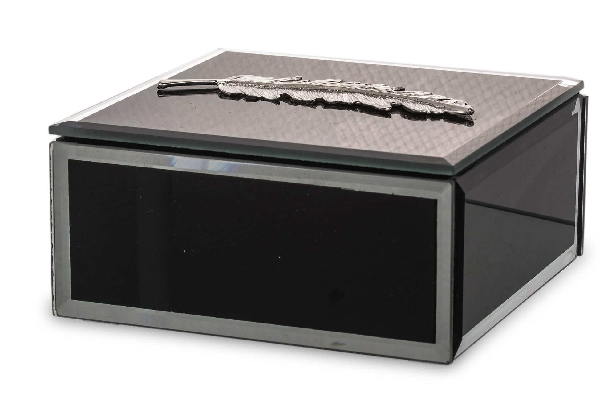 Декоративная шкатулка для украшений (130987)