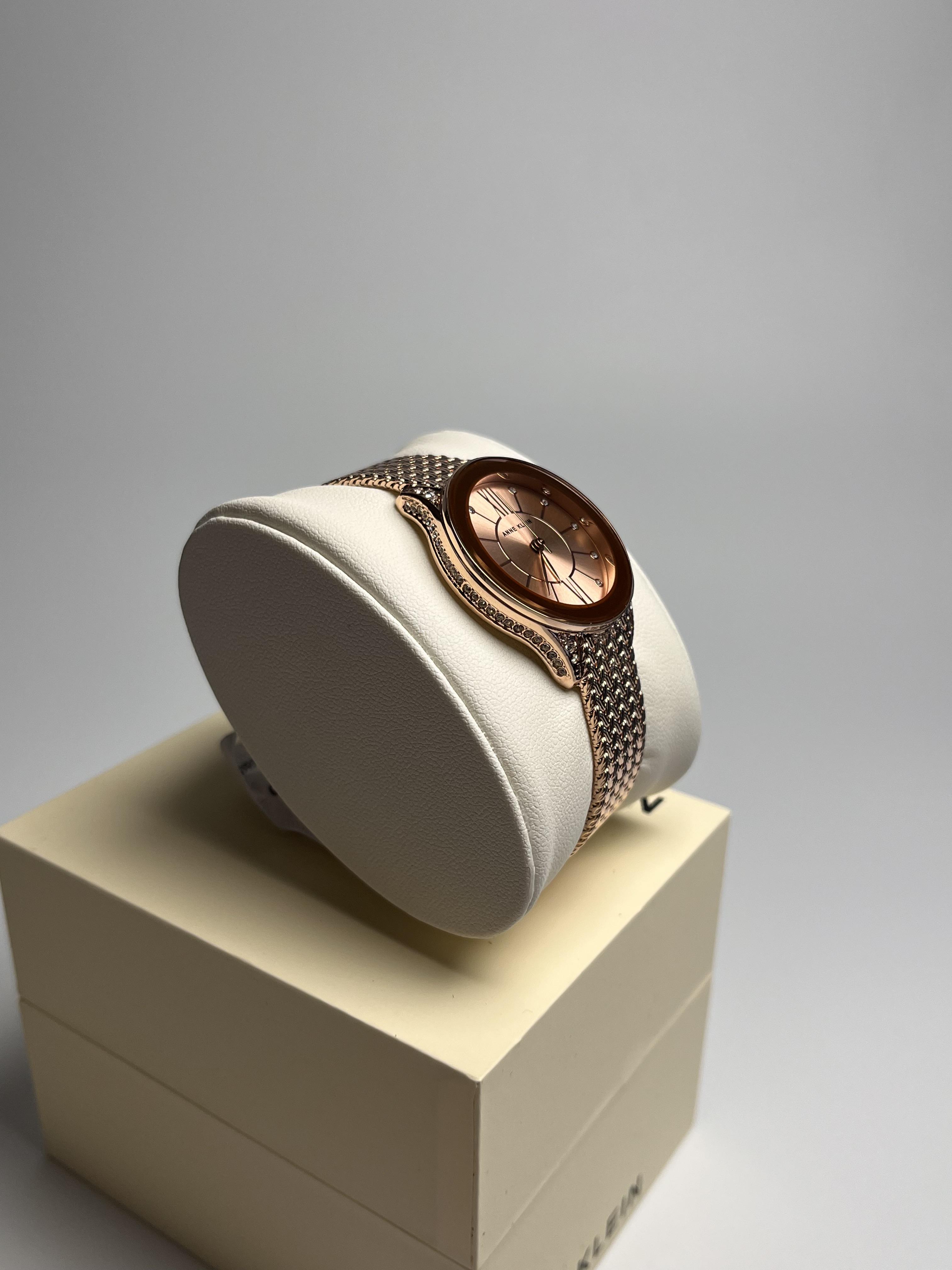 Наручные часы женские Anne Klein AK/2208RGRG (23809575) - фото 3 Наручные часы женские Anne Klein AK/2208RGRG (23809575) - фото 3