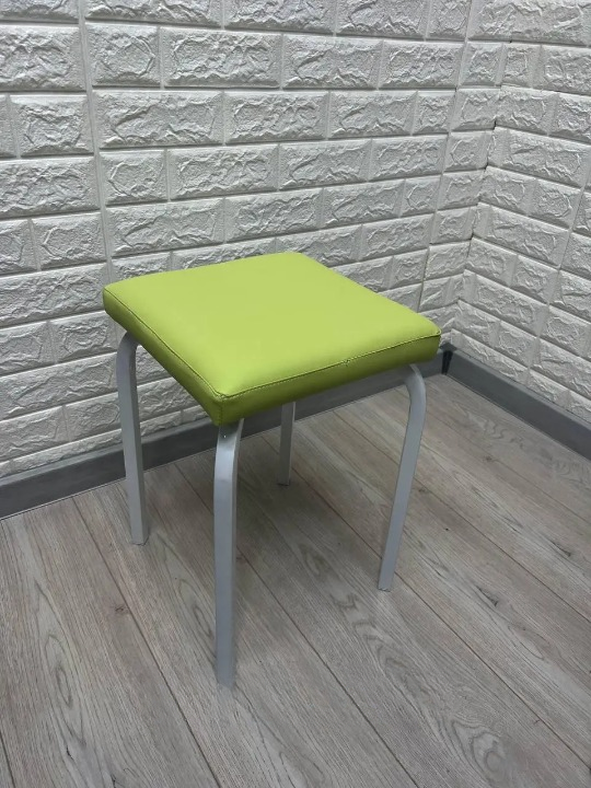 Табурет кухонний Tutty+ 30х30х45 см Салатовий/Сірий (28374526)