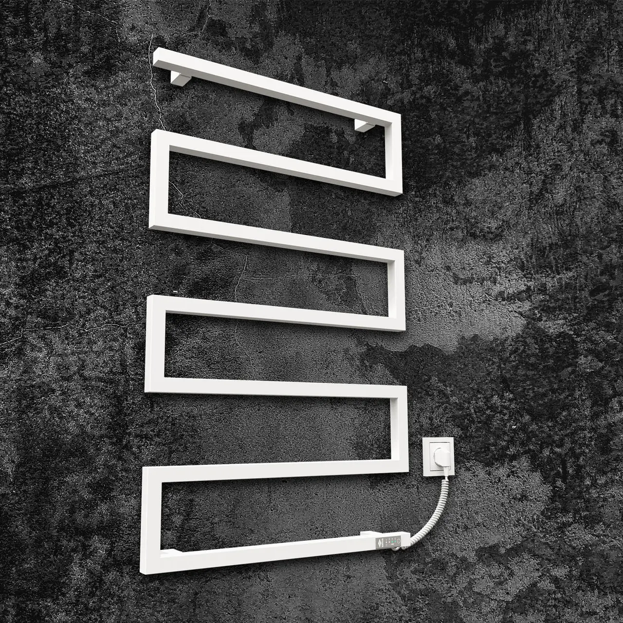 Полотенцесушитель электрический KOSSER Змейка Зета ER 900х550 мм Белый (KSR-ЗЗ03ERW) Полотенцесушитель электрический KOSSER Змейка Зета ER 900х550 мм Белый (KSR-ЗЗ03ERW)