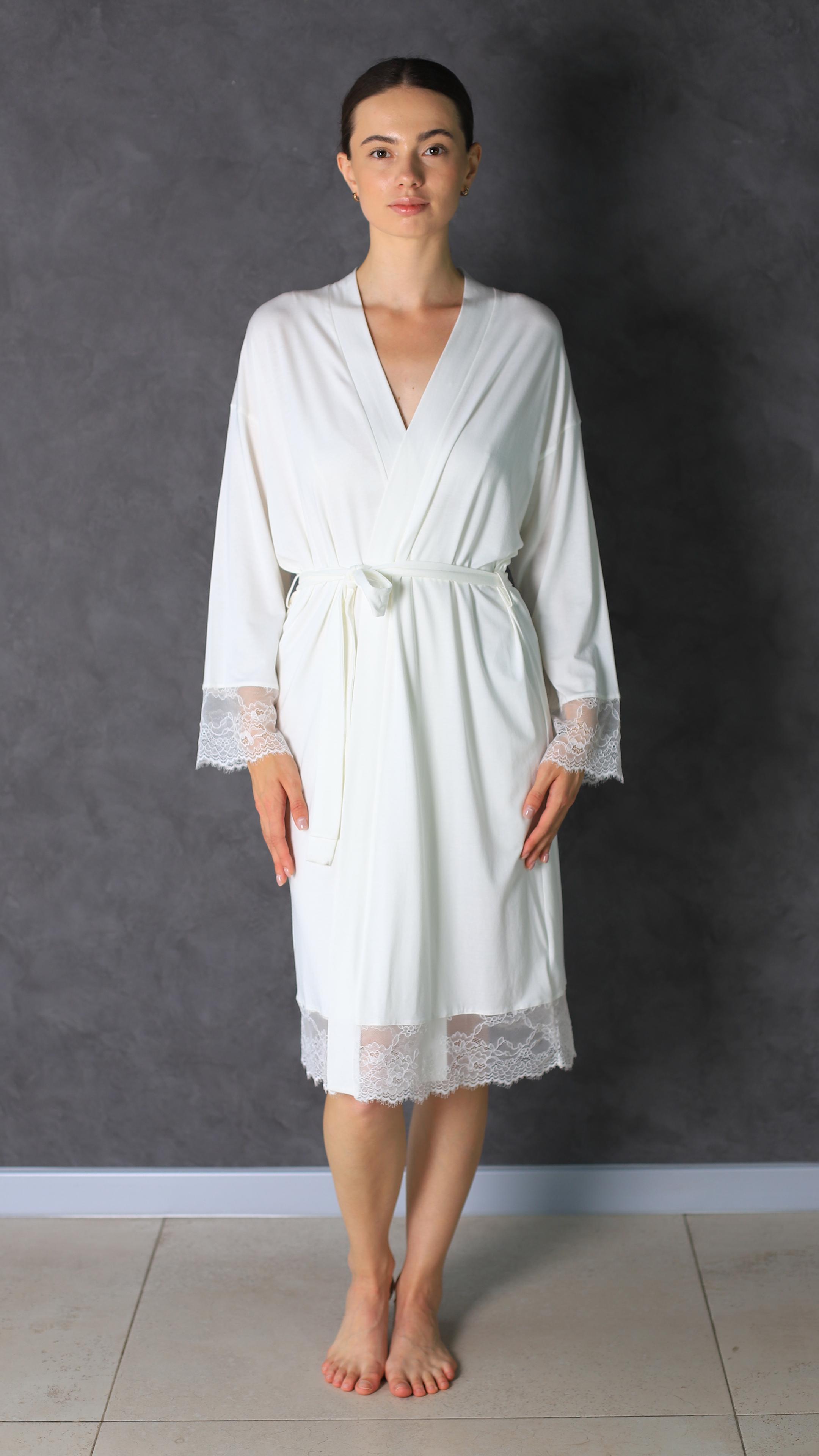 Халат женский Ellen Beatrice 208/21/01 XL Белый