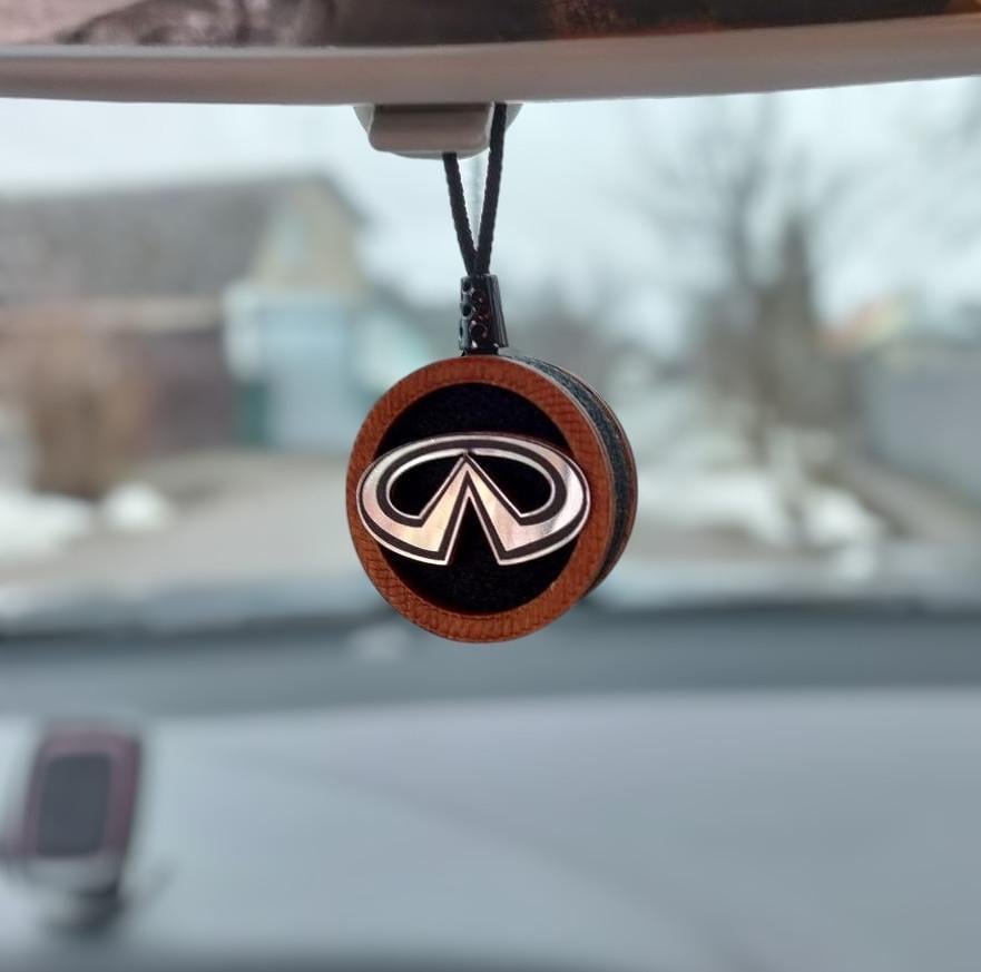 Ароматизатор-подвеска для авто Infiniti с эффектом переливания (2096294918)