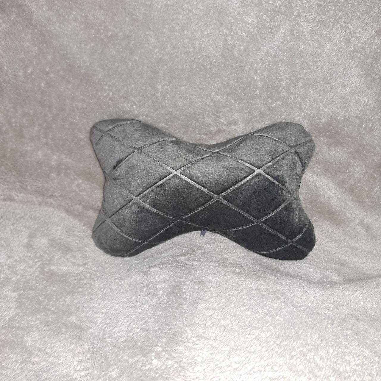 Подушка в машину Ромб 27x16x8 см Серый (24167322) - фото 2 Подушка в машину Ромб 27x16x8 см Серый (24167322) - фото 2