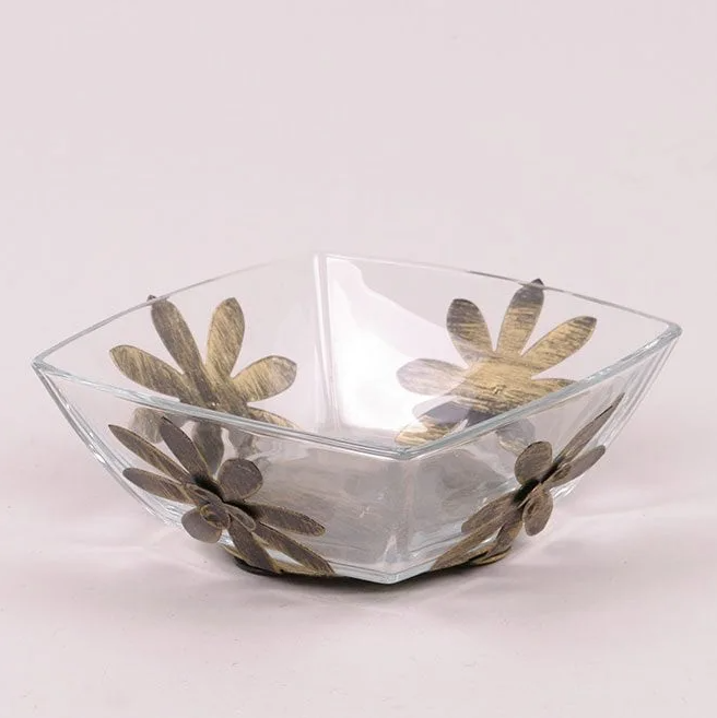 Конфетница стеклянная на металлической подставке Flora 16х16 см (3198) Конфетница стеклянная на металлической подставке Flora 16х16 см (3198)