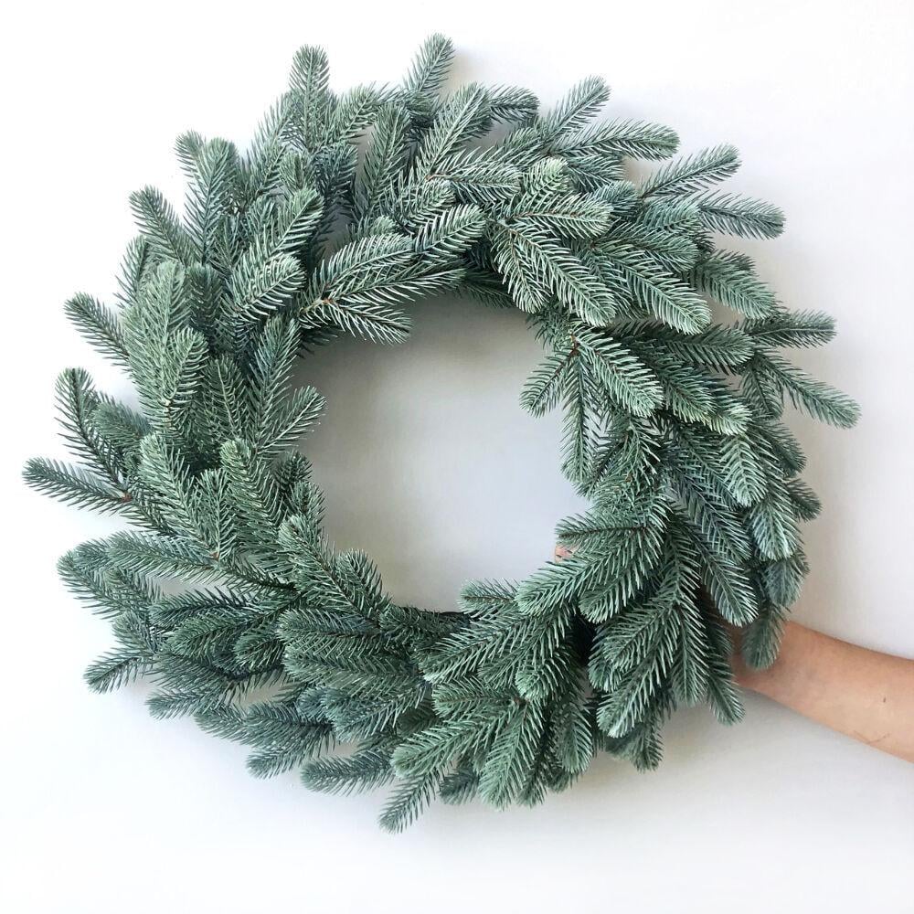 Вінок хвойний різдвяний Traditional литий d-40 см блакитний