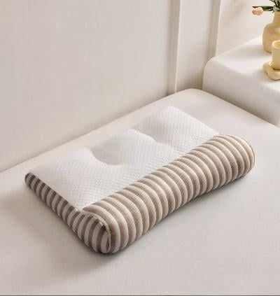 Подушка для сну ортопедична Memory вакуумна упаковка з подарунковою сумочкою 40х60 см (30219574)