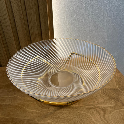 Салатник Elisey 9219-041 Золотая волна стеклянный на металлической подставке 24 см (2764141761)