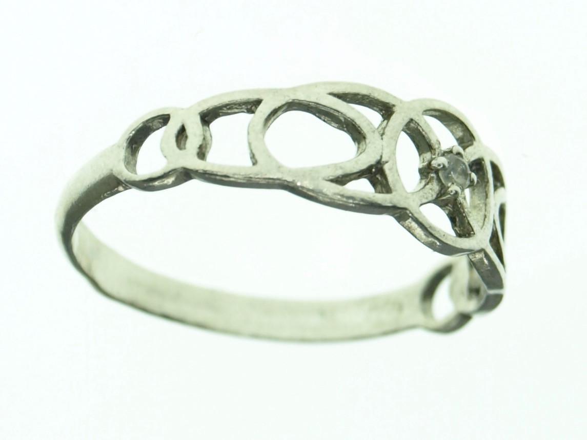 Кольцо из серебра с аметистом р. 18 1,36 г (2101800208) - фото 3