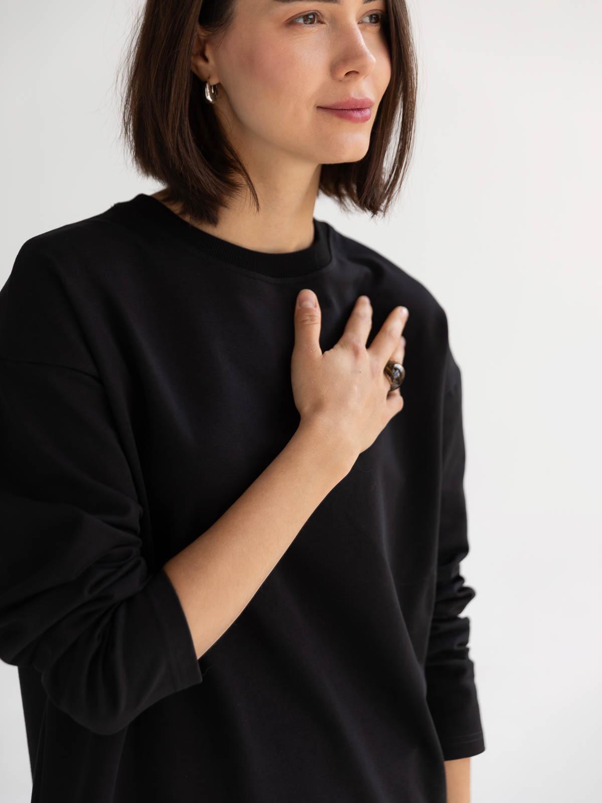 Лонгслів жіночий базовий oversize FROMUS M/L Чорний (2638-2) - фото 2 Лонгслів жіночий базовий oversize FROMUS M/L Чорний (2638-2) - фото 2