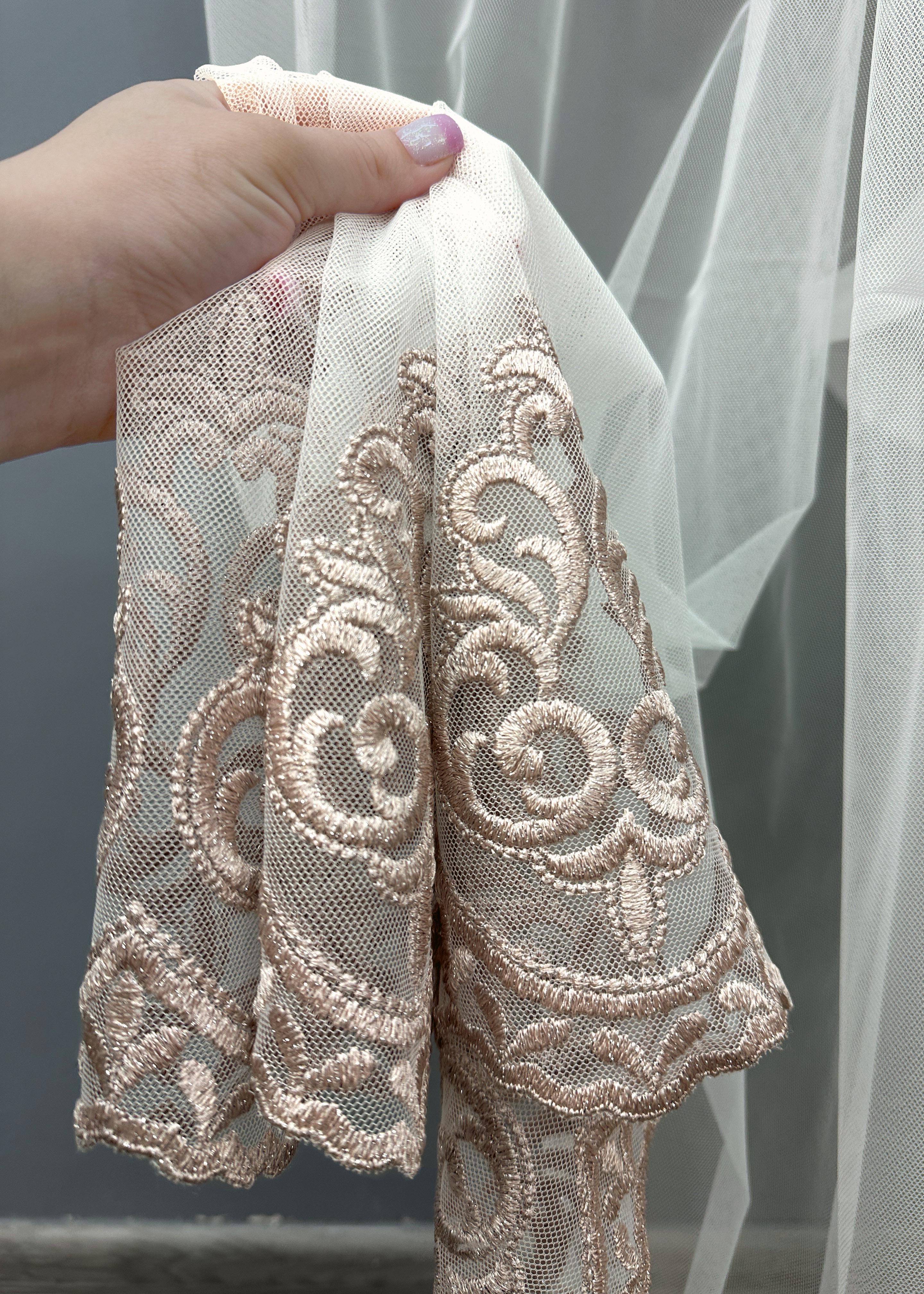 Тюль VR-Textil 1695т Грек-сітка з вишивкою та люрексом 300х270 см Молочний/Пудровий (42-0736) - фото 5 Тюль VR-Textil 1695т Грек-сітка з вишивкою та люрексом 300х270 см Молочний/Пудровий (42-0736) - фото 5