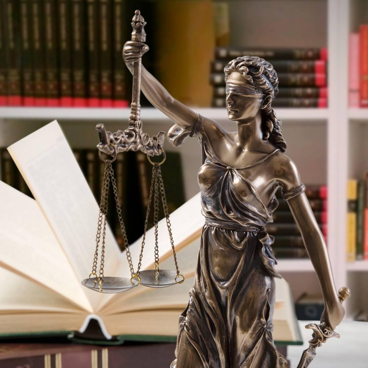 Статуетка Феміда Богиня Правосуддя Veronese 16 см (78123A4) - фото 2