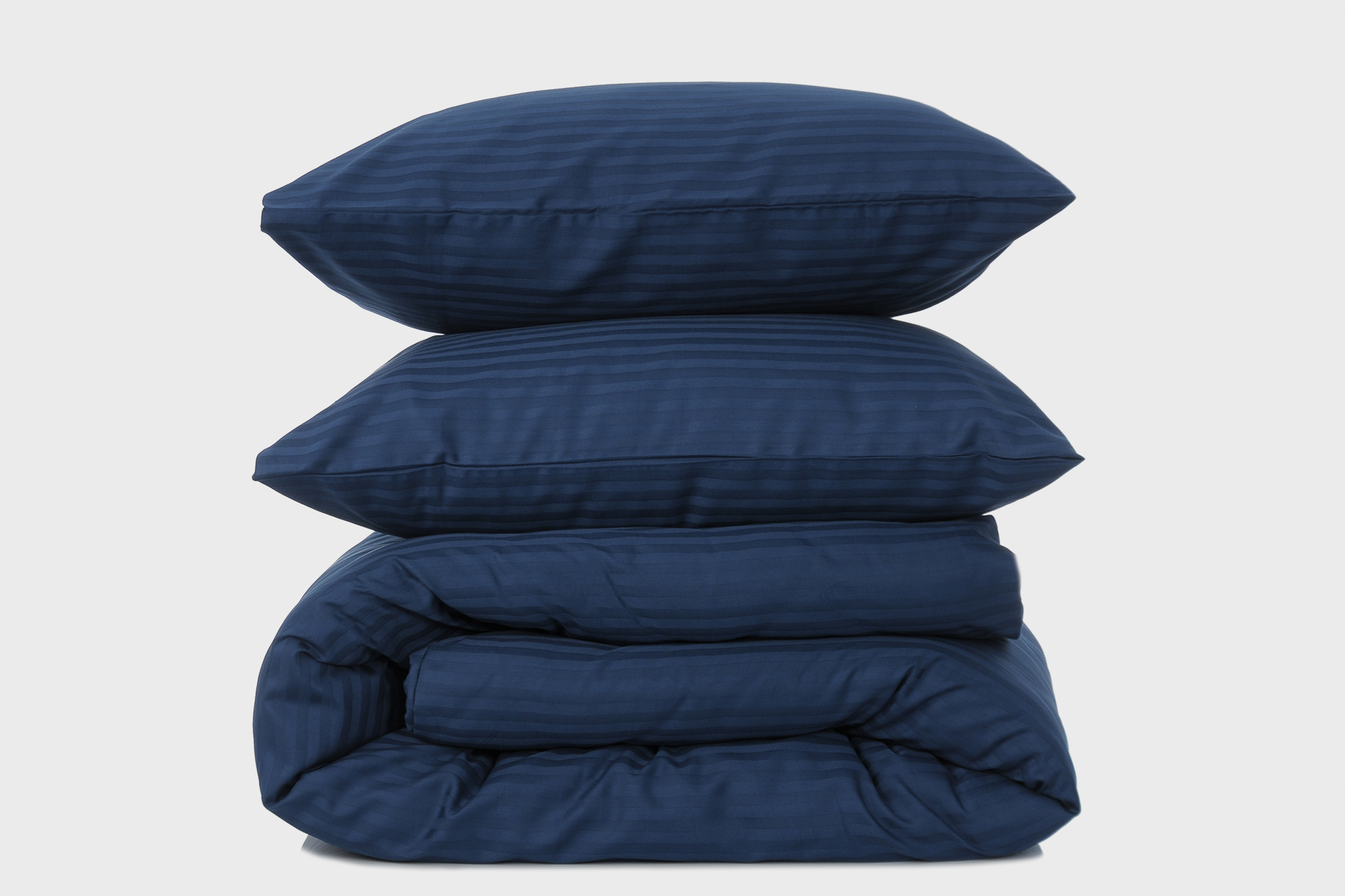 Комплект постельного белья евро Amore darkblue4027 страйп-сатин Темно-синий (KPB-Ae-STLux-darkblue4027 70x70_) - фото 1 Комплект постельного белья евро Amore darkblue4027 страйп-сатин Темно-синий (KPB-Ae-STLux-darkblue4027 70x70_) - фото 1