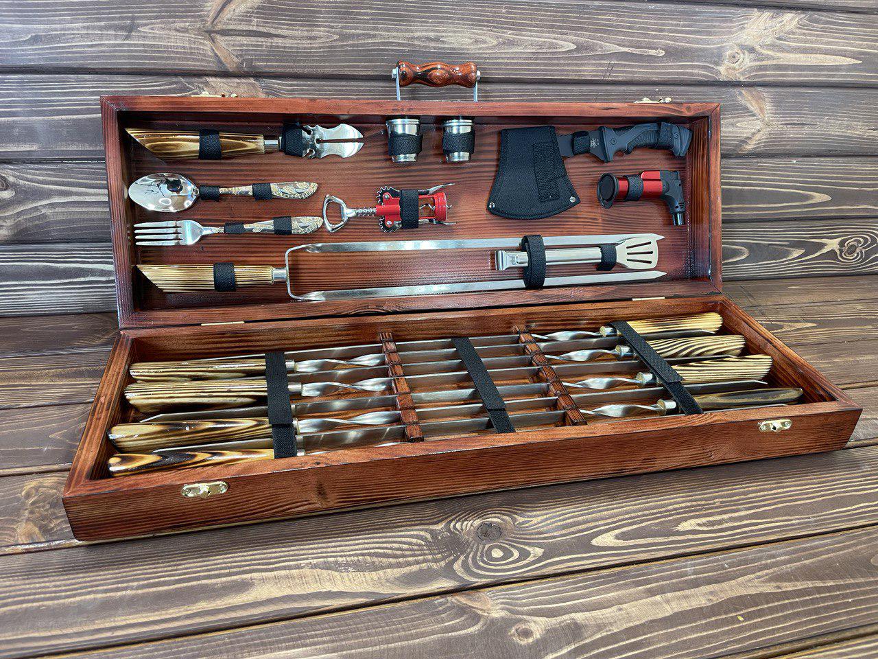 Набор шампуров Grill Red 4 в кейсе (10612349)