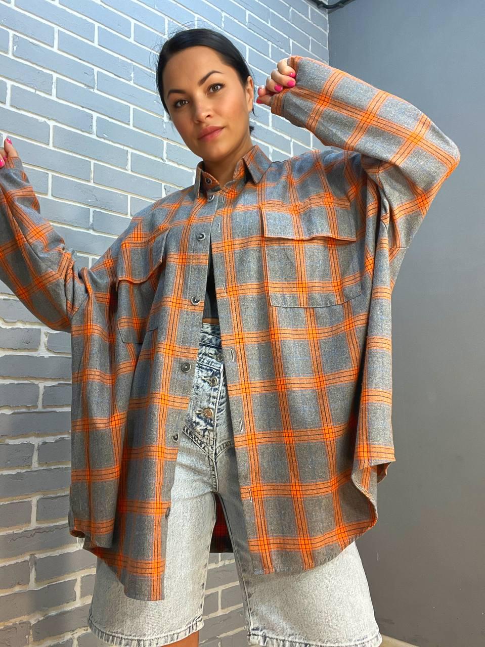 Рубашка женская Irel 2134 широкая супер оверсайз удлиненная байковая в клетку OS Серый (2116)