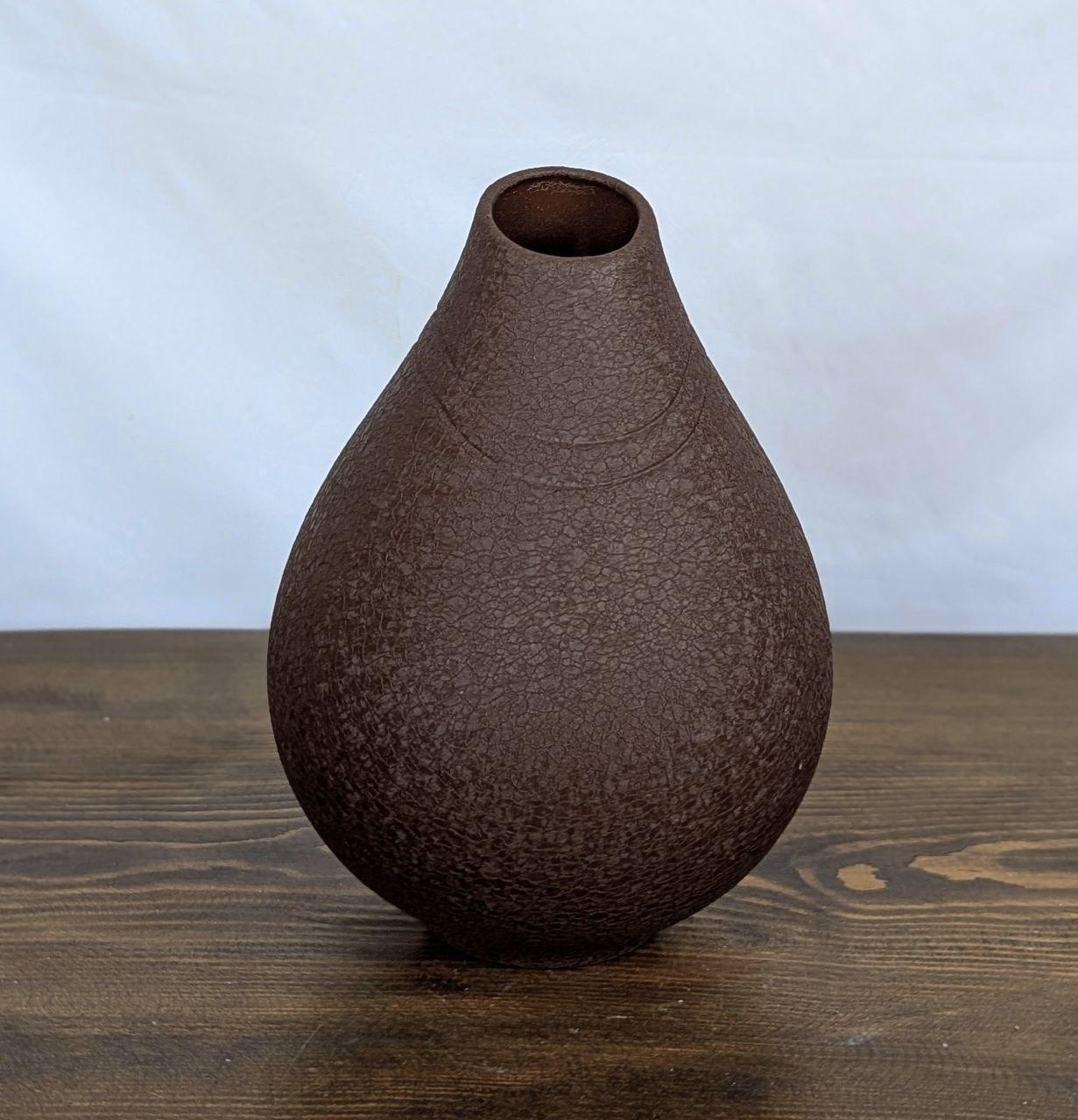 Ваза Nana Ceramics Пйарус шелк 28 см Шоколадный