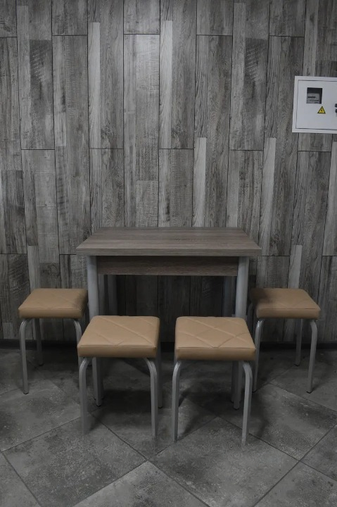 Кухонний комплект Оскар стіл розкладний/табурети 4 шт. Tutti Lux 60х80/80х120х75 см Трюфель/Бежевий (28374647)
