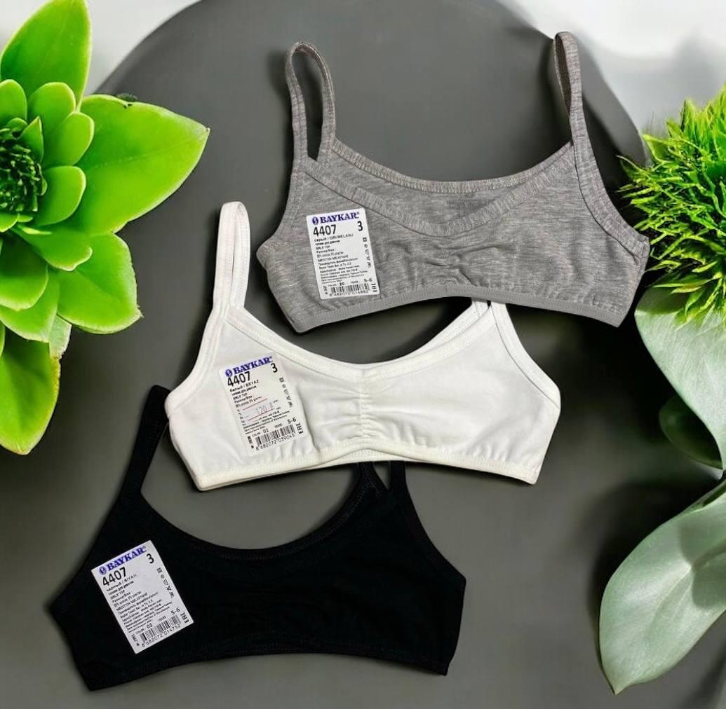 Набір топів мереживних для дівчинки BAYKAR Мікс р. 3 122-128 см 5-6 років 3 шт. (4407-99) Набір топів мереживних для дівчинки BAYKAR Мікс р. 3 122-128 см 5-6 років 3 шт. (4407-99)