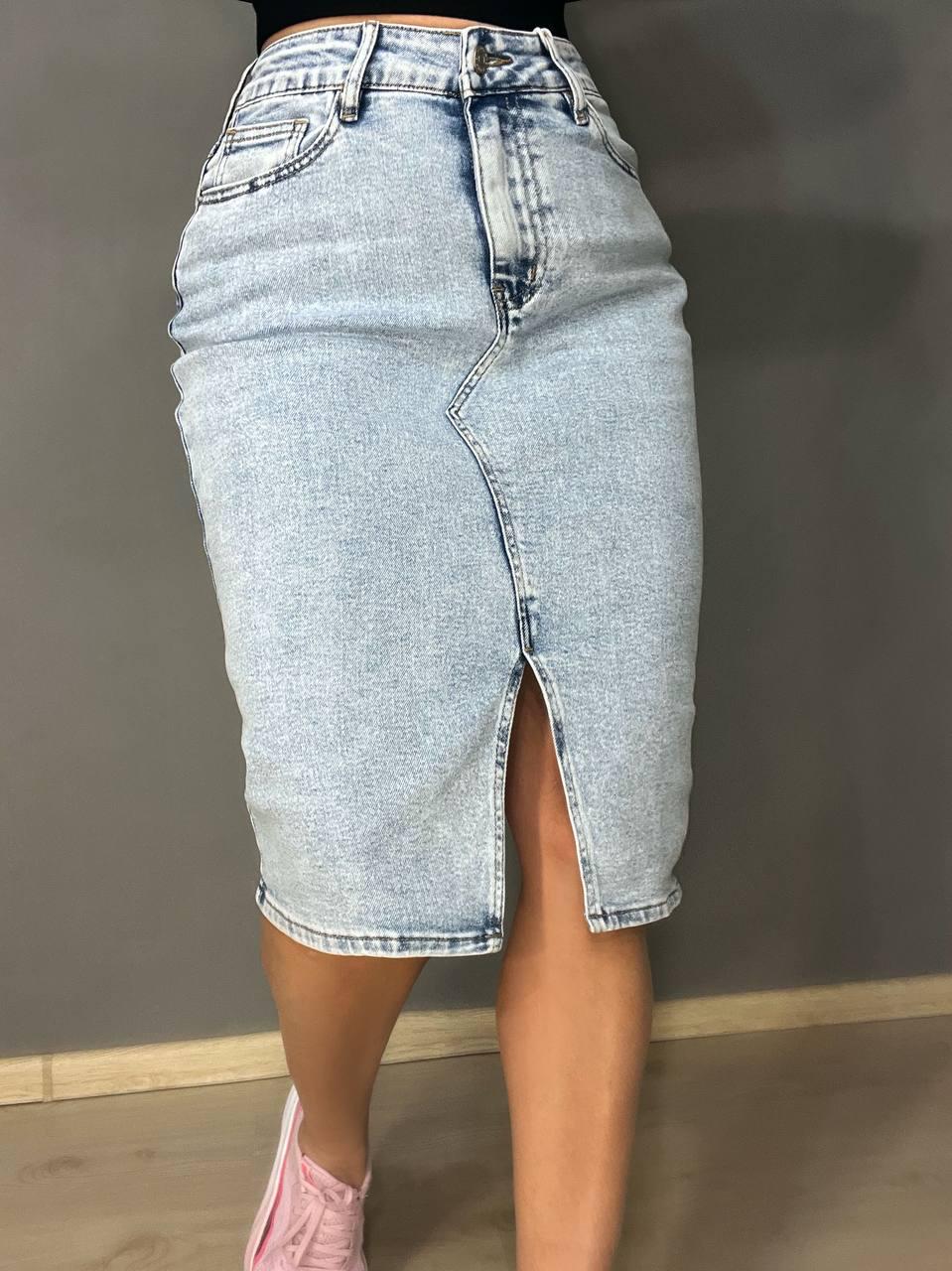 Юбка женская джинсовая DNL 208 средней длины с разрезом р. 32 Голубой (4077) - фото 8 Юбка женская джинсовая DNL 208 средней длины с разрезом р. 32 Голубой (4077) - фото 8