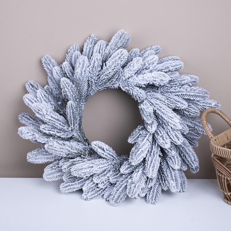 Вінок з ялини преміум засніжений (7339)