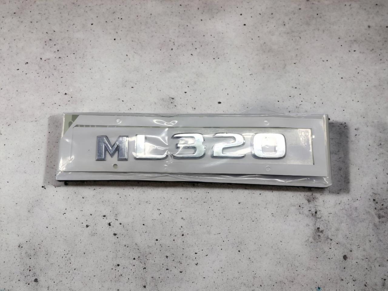 Стикер-эмблема Mercedes ML320 (2028844953)