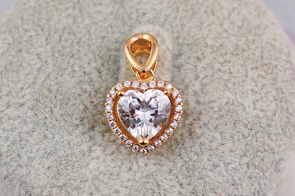 Кулон Xuping Jewelry Белое сердечко в ободке из мелких фианитов для тонкой цепи 1,2 см Золотистый