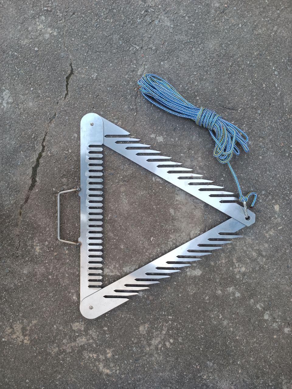 Донна коса для очищення берега та пляжу від водоростей з нержавіючої сталі 50x50x50 см 2 кг (10909561) - фото 12