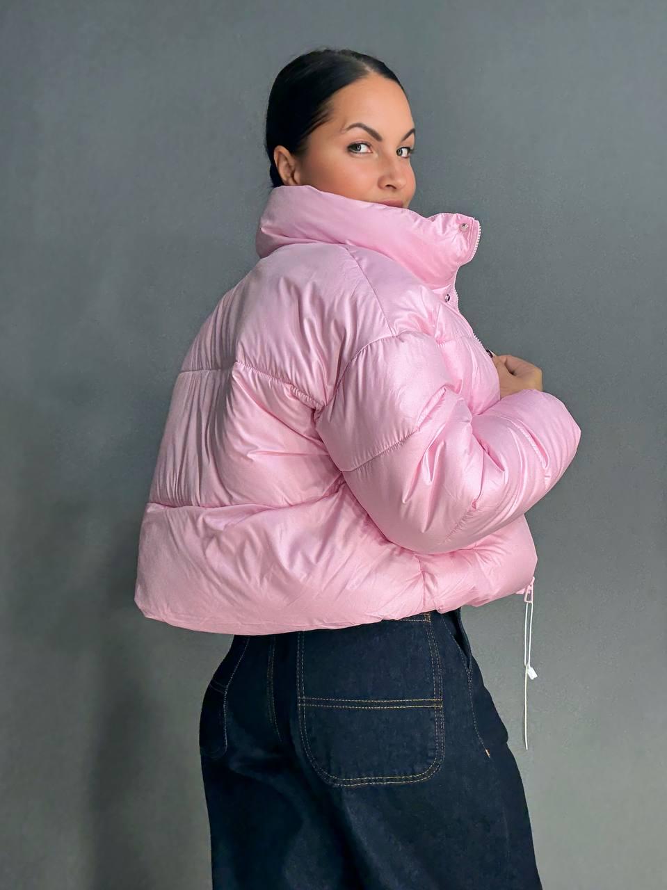 Куртка женская HAIZIYUAN 8606 короткая пуффер с воротником XL Розовый (4785) - фото 3 Куртка женская HAIZIYUAN 8606 короткая пуффер с воротником XL Розовый (4785) - фото 3