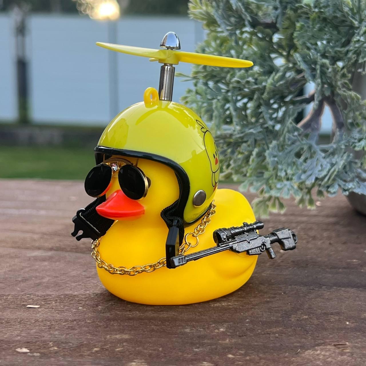 Утка резиновая в машину с автоматом (DC007)