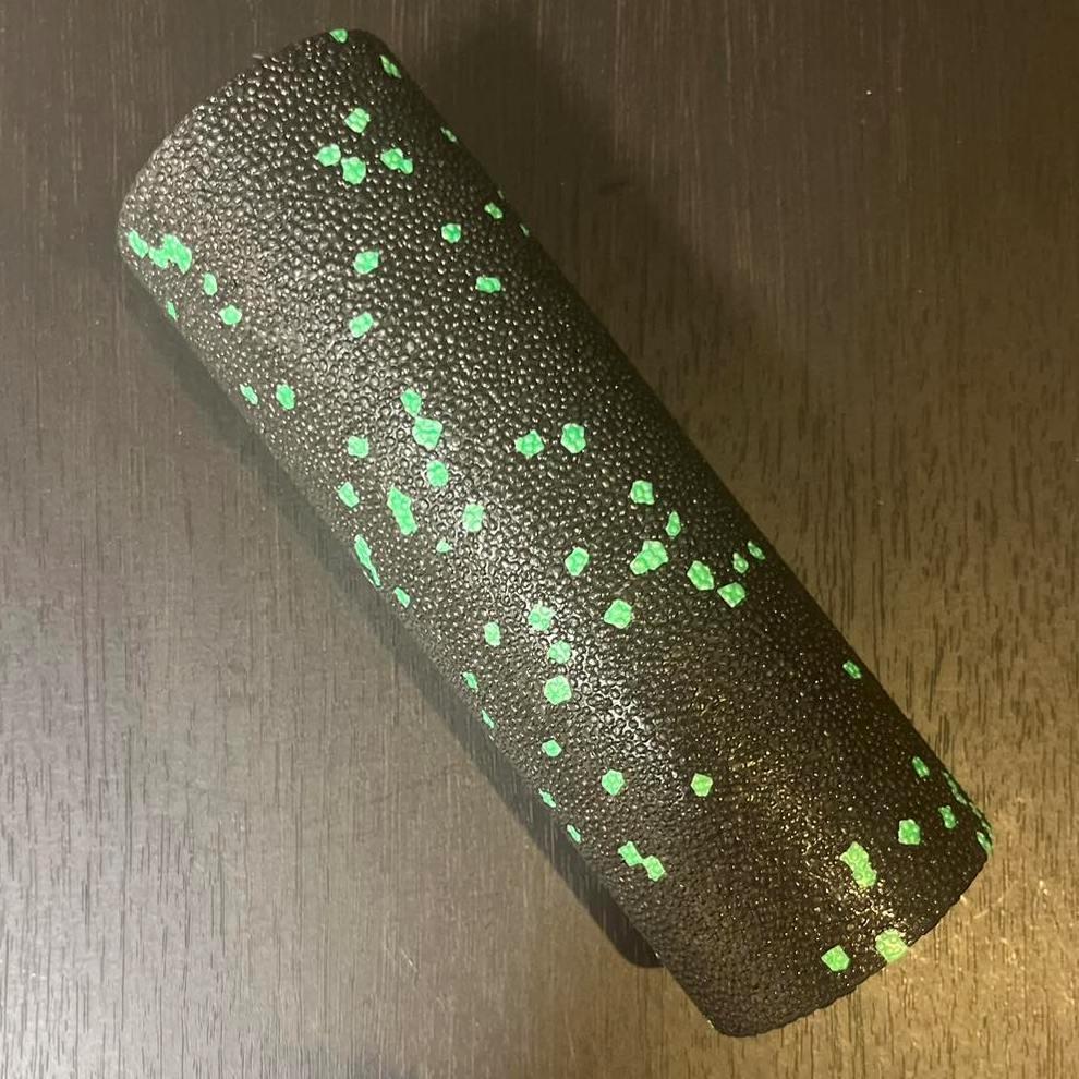Ролик масажний гладкий PowerPlay PP-4346 Mini EPP Foam Roller 15x5,3 см Чорний/Зелений (A-013239) - фото 10