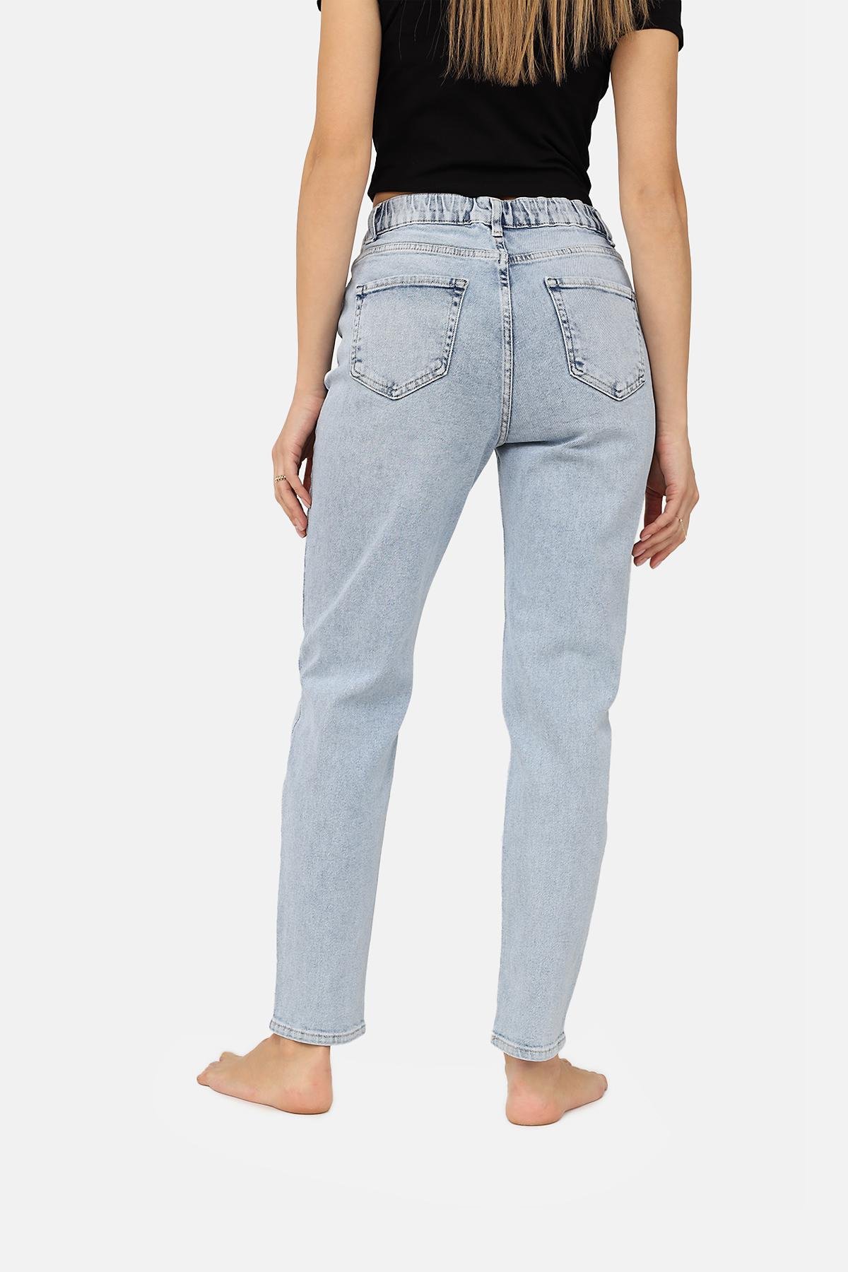 Джинси жіночі Mom ЦБ-00270119 р. 46 Блакитний (SKT001045532) - фото 5 Джинси жіночі Mom ЦБ-00270119 р. 46 Блакитний (SKT001045532) - фото 5