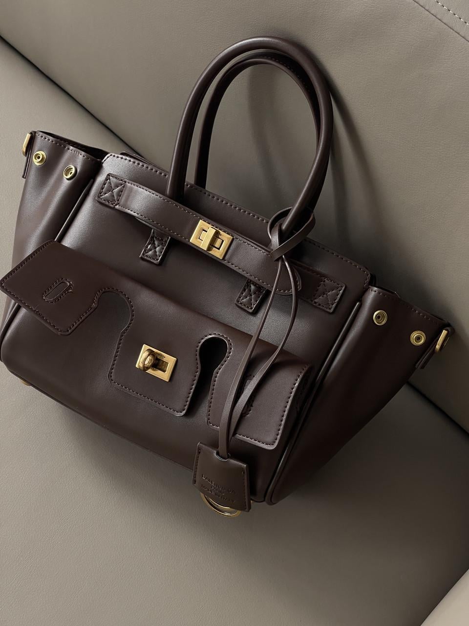 Сумка женская Balenciaga Bel Air Tote Bag Premium средняя Коричневый/Золотой (2569234037) Сумка женская Balenciaga Bel Air Tote Bag Premium средняя Коричневый/Золотой (2569234037)