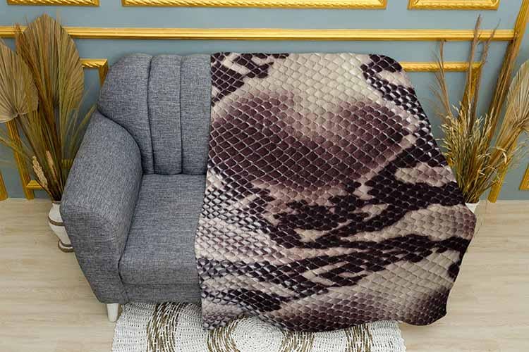 Плед Snakeskin A pattern плюш однослойный 135х150 см (113511)