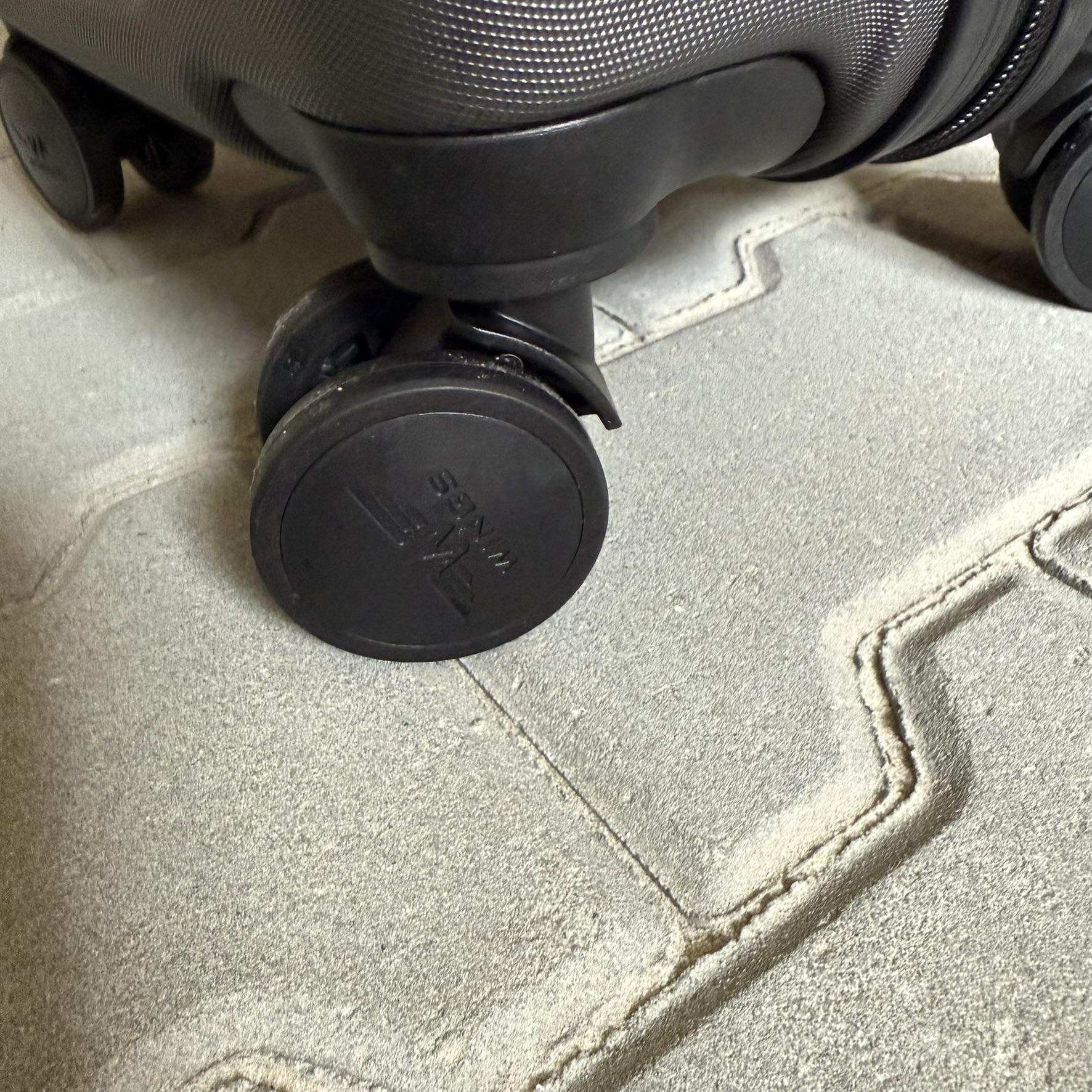 Валіза Wings PEA01 дорожня S Графітовий (26557617) - фото 8 Валіза Wings PEA01 дорожня S Графітовий (26557617) - фото 8