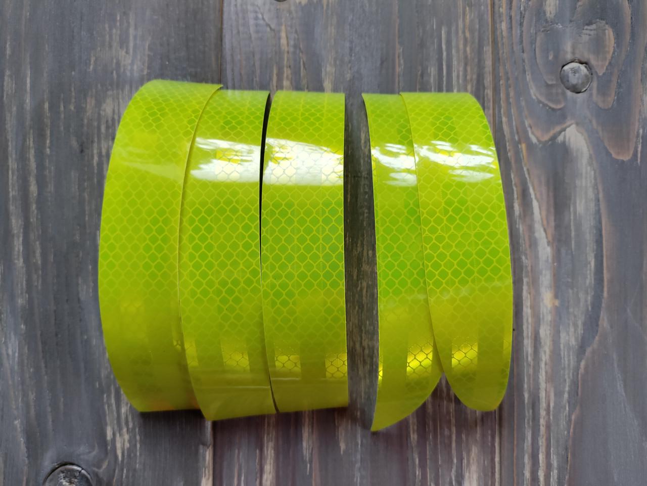 Светоотражающие полоски на бампер авто 5 отрезков Салатовый (1792091216)