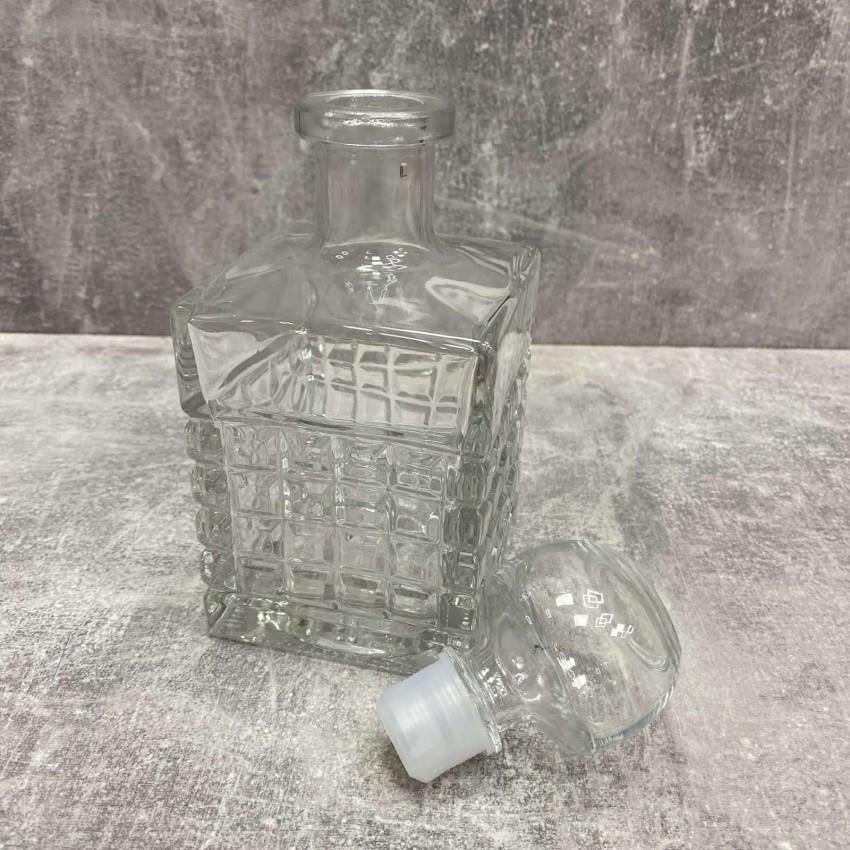 Графин-штоф стеклянный Diamond со стеклянной пробкой 500 мл (9453) - фото 6 Графин-штоф стеклянный Diamond со стеклянной пробкой 500 мл (9453) - фото 6