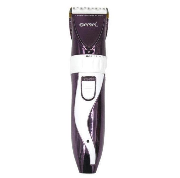 Машинка для стрижки аккумуляторная Gemei GM-6062 с насадками (18961376) Машинка для стрижки аккумуляторная Gemei GM-6062 с насадками (18961376)