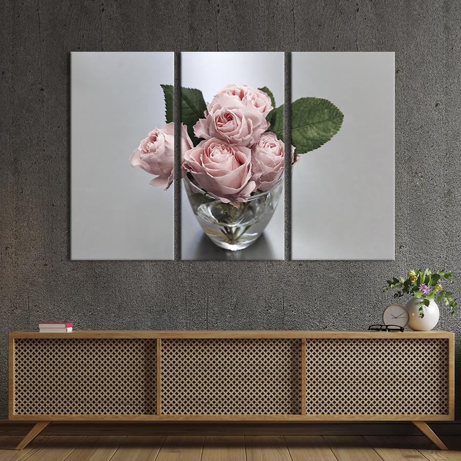 Картина на холсте триптих Бутоны розовых роз 78x48 см (844-31)
